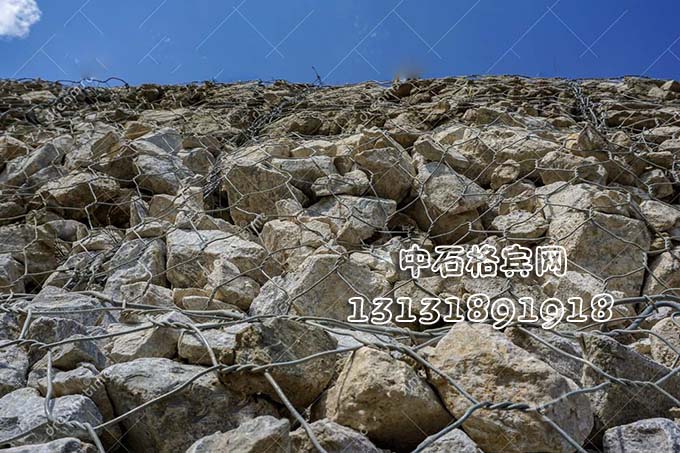 護(hù)坡雷諾護(hù)墊報(bào)價(jià)、生產(chǎn)廠家13131891918