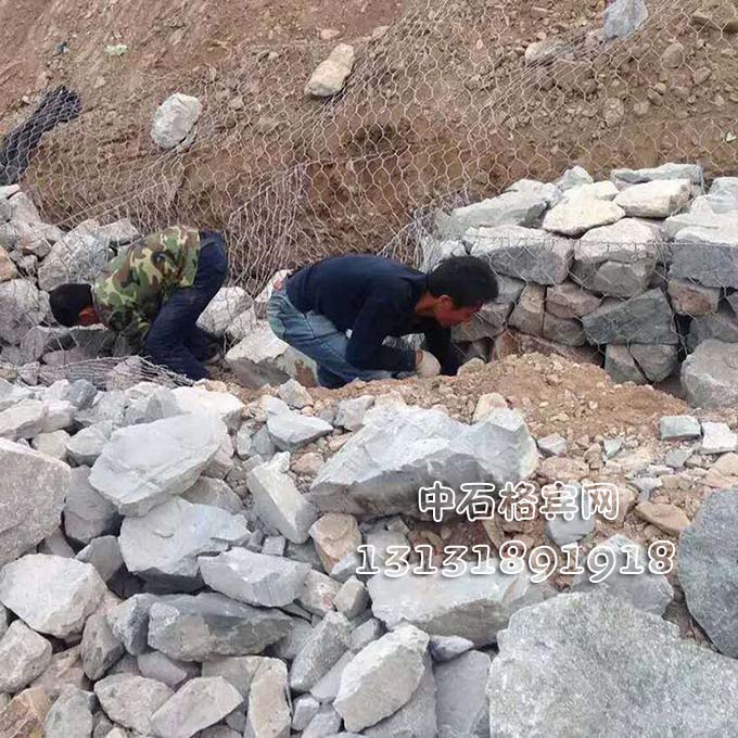 防洪護腳格賓網(wǎng)13131891918 防洪護腳格賓網(wǎng)13131891918